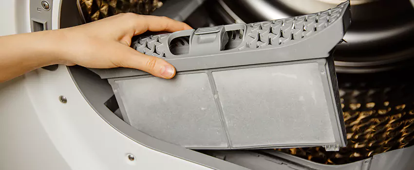 Signs Of A Clogged Dryer Lint Trap in Rossville, Maryland